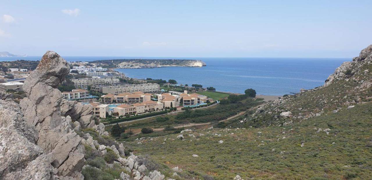 Stergios Villa *